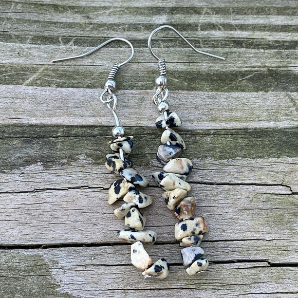 Dalmatian Jasper earrings gemstone chip long linear drop earrings - Picture 4 of 5